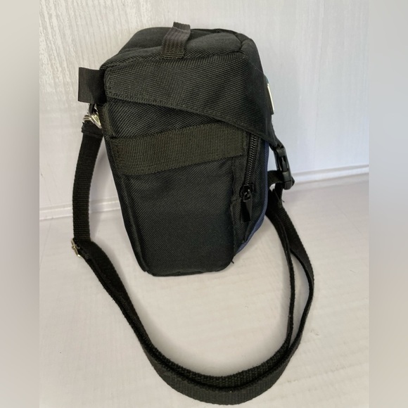 M ROCK - Digital Camera SLR Case Multi Pockets Strap - EUC - Picture 3 of 9